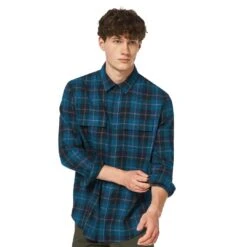 Oakley - Men's Cabin Button Down Long Sleeve T-Shirt (FOA403064 9CH) -SVP Sports Sale Oakley Men s Cabin Button Down Long Sleeve T Shirt FOA403064 9CH 5