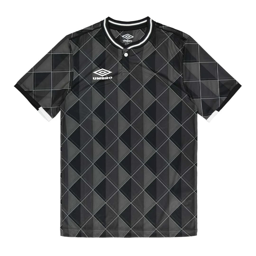 Umbro - Men's Retro 90s Training T-Shirt (HUUM1UBFQ UAU) 3 Umbro - Men's Retro 90s Training T-Shirt (HUUM1UBFQ UAU)