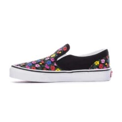 Vans - Kids' (Preschool) Classic Slip-On Floral Shoes (5KXMBZW) 7 Vans - Kids' (Preschool) Classic Slip-On Floral Shoes (5KXMBZW) -SVP Sports Sale Vans Kids Preschool Classic Slip On Floral Shoes 5KXMBZW 2