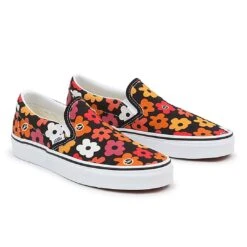 Vans - Unisex Classic Slip-On Shoes (3UT7BML) 10 Vans - Unisex Classic Slip-On Shoes (3UT7BML) -SVP Sports Sale Vans Unisex Classic Slip On 3UT7BML