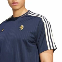 Adidas - Unisex Juventus Terrace Icons Jersey (JF0458) -SVP Sports Sale adidas Unisex Juventus Terrace Icons Jersey JF0458 04